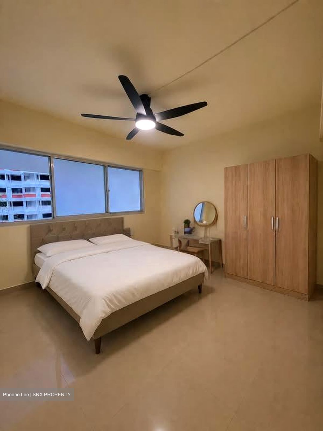 Blk 405 Hong Kah Court (Jurong West), HDB Executive #568832351